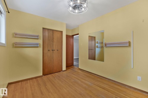 10324 50 Street, Edmonton, AB - Indoor Photo Showing Other Room