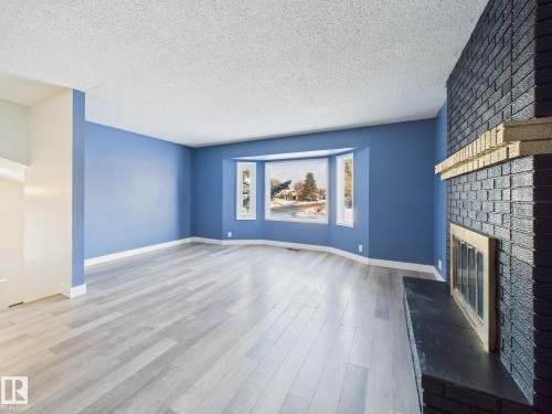 18737 70 Avenue, Edmonton, AB - Indoor With Fireplace