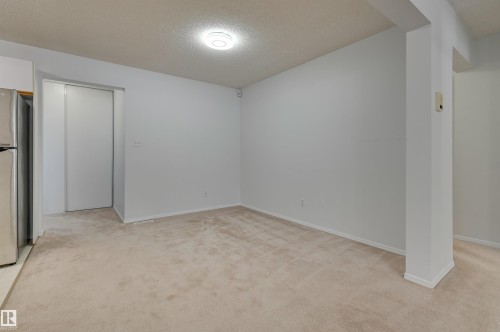 107 8903 106A Avenue, Edmonton, AB - Indoor Photo Showing Other Room