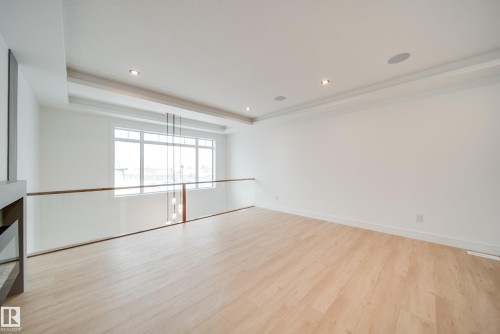 #2 20425 93 Avenue, Edmonton, AB - Indoor Photo Showing Other Room