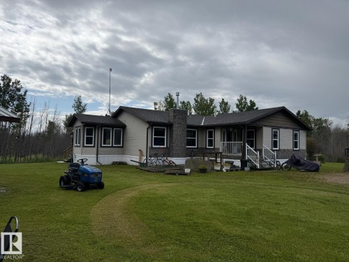 56509 Hwy 32, Rural Yellowhead, AB - Outdoor With Deck Patio Veranda