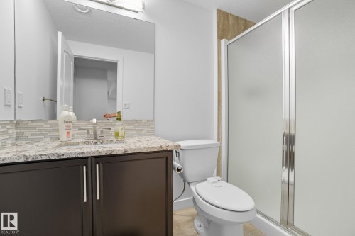12948 202 Street, Edmonton, AB - Indoor Photo Showing Bathroom