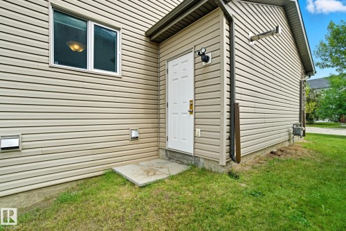 12948 202 Street, Edmonton, AB - Outdoor