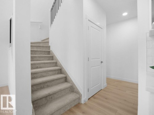 7020 177 Avenue, Edmonton, AB - Indoor Photo Showing Other Room