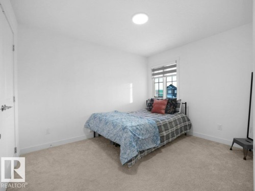 7020 177 Avenue, Edmonton, AB - Indoor Photo Showing Bedroom