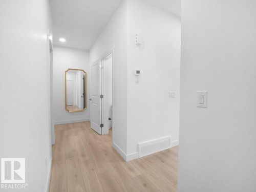 7020 177 Avenue, Edmonton, AB - Indoor Photo Showing Other Room