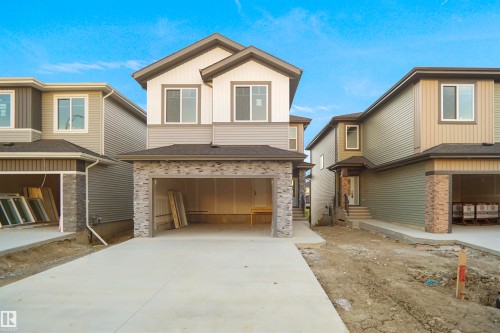 17 AXELWOOD CRESCENT  Spruce Grove, AB T7X 3C6