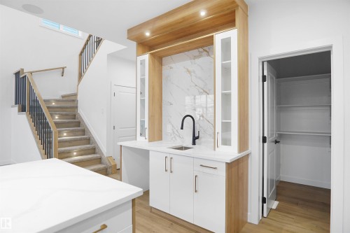 17 Axelwood Crescent, Spruce Grove, AB - Indoor Photo Showing Other Room