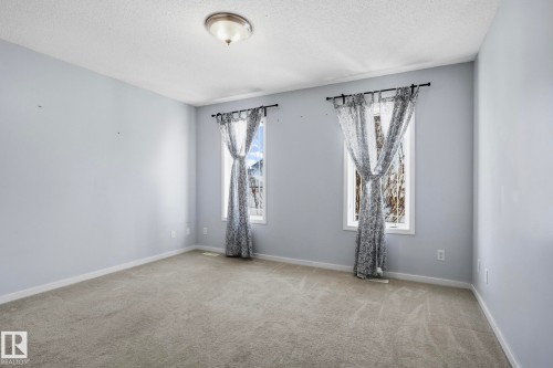 225 Brookview Way, Stony Plain, AB - Indoor Photo Showing Other Room