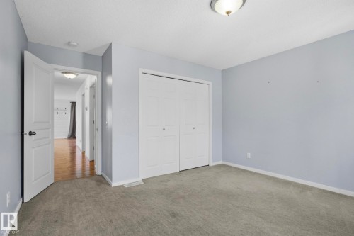 225 Brookview Way, Stony Plain, AB - Indoor Photo Showing Other Room