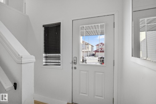 225 Brookview Way, Stony Plain, AB - Indoor Photo Showing Other Room