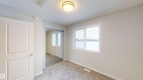 20 Elizabeth Gardens, Spruce Grove, AB - Indoor Photo Showing Other Room
