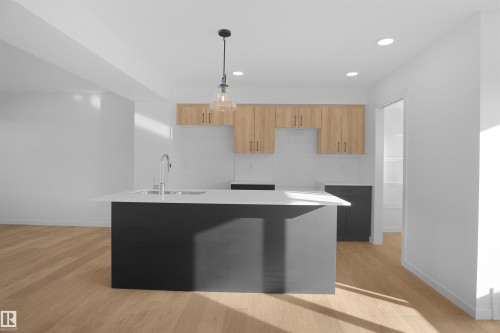 4195 Kinglet Drive, Edmonton, AB - Indoor Photo Showing Kitchen