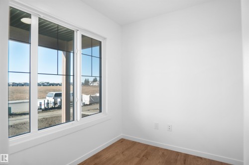 4201 Kinglet Drive, Edmonton, AB - Indoor Photo Showing Other Room