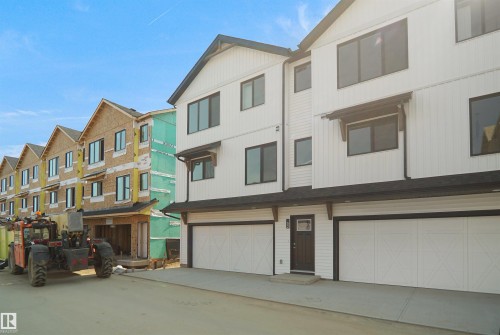 73 1025 Secord Promenade Promenade, Edmonton, AB - Outdoor