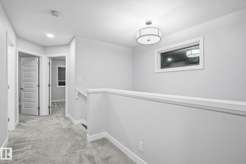 7438 Chivers Crescent, Edmonton, AB - Indoor Photo Showing Other Room