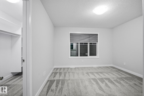 7438 Chivers Crescent, Edmonton, AB - Indoor Photo Showing Other Room