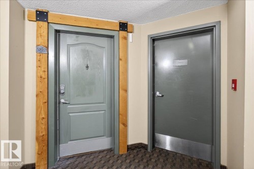 309 278 Suder Greens Drive, Edmonton, AB - Indoor Photo Showing Other Room