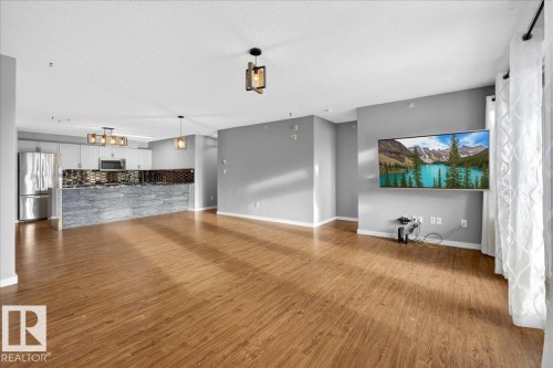309 278 Suder Greens Drive, Edmonton, AB - Indoor