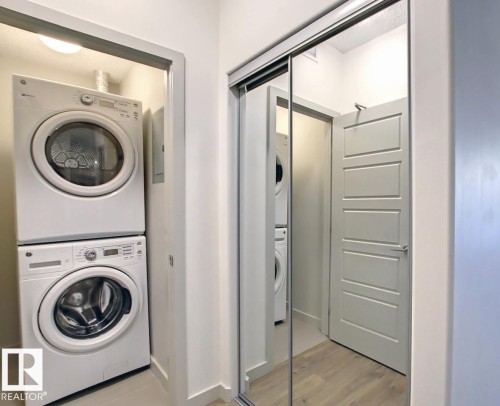 403 1004 Rosenthal Boulevard, Edmonton, AB - Indoor Photo Showing Laundry Room