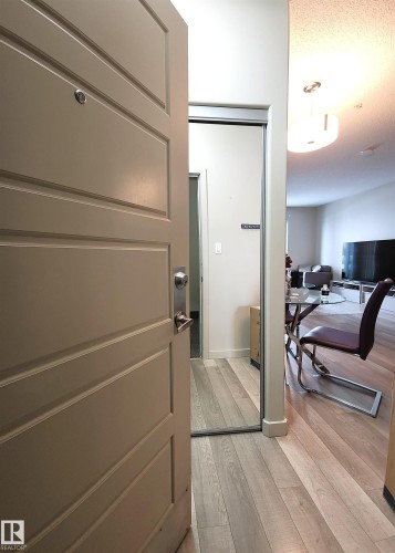 403 1004 Rosenthal Boulevard, Edmonton, AB - Indoor