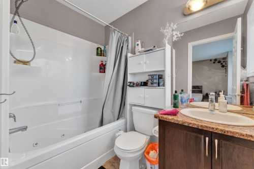 3722 9 Street, Edmonton, AB - Indoor Photo Showing Bathroom