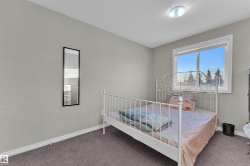 3722 9 Street, Edmonton, AB - Indoor Photo Showing Bedroom