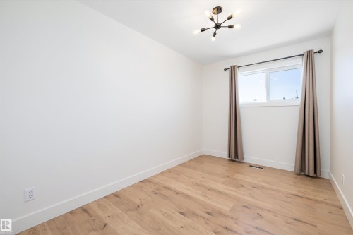 13515 67 Street, Edmonton, AB - Indoor Photo Showing Other Room