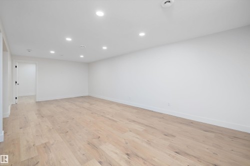 13515 67 Street, Edmonton, AB - Indoor Photo Showing Other Room