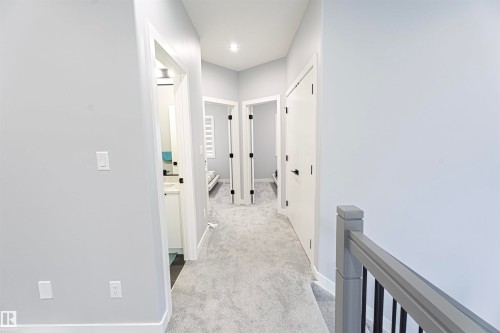 1524 17 Avenue, Edmonton, AB - Indoor Photo Showing Other Room