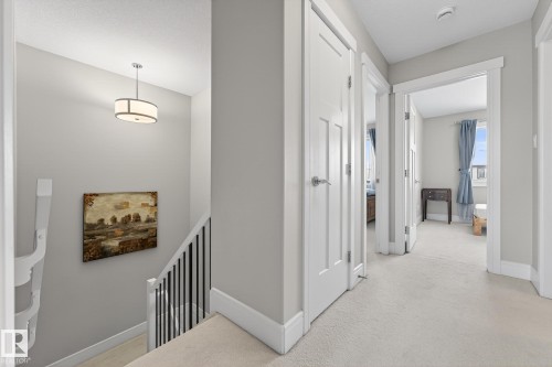 17604 8 Avenue, Edmonton, AB - Indoor Photo Showing Other Room