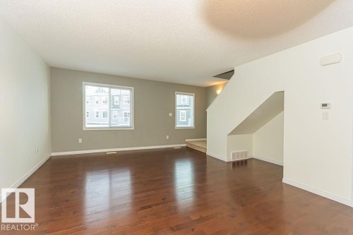 24 1140 Chappelle Boulevard, Edmonton, AB - Indoor Photo Showing Other Room