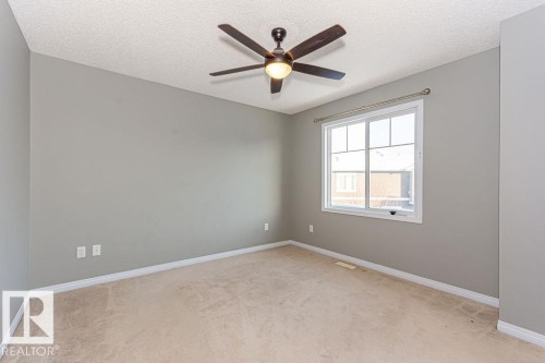 24 1140 Chappelle Boulevard, Edmonton, AB - Indoor Photo Showing Other Room