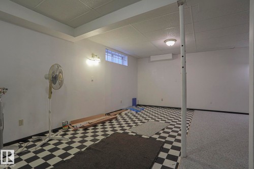 16120 57A Street Nw, Edmonton, AB - Indoor