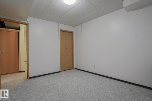 16120 57A Street Nw, Edmonton, AB - Indoor Photo Showing Other Room