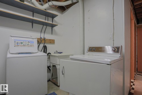 16120 57A Street Nw, Edmonton, AB - Indoor Photo Showing Laundry Room