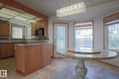 16120 57A Street Nw, Edmonton, AB - Indoor Photo Showing Kitchen