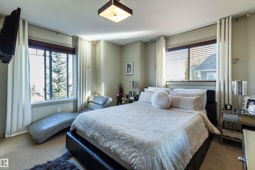 52 1150 Windermere Way, Edmonton, AB - Indoor Photo Showing Bedroom