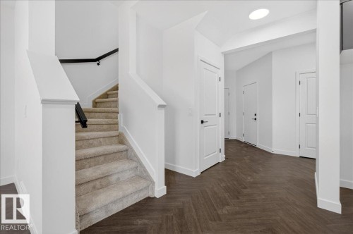 2134 Crossbill Lane, Edmonton, AB - Indoor Photo Showing Other Room
