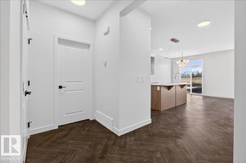 2134 Crossbill Lane, Edmonton, AB - Indoor Photo Showing Other Room