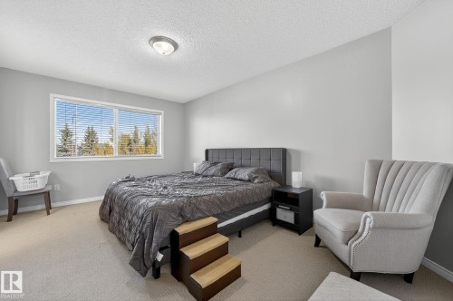 1147 Rutherford Close, Edmonton, AB - Indoor Photo Showing Bedroom