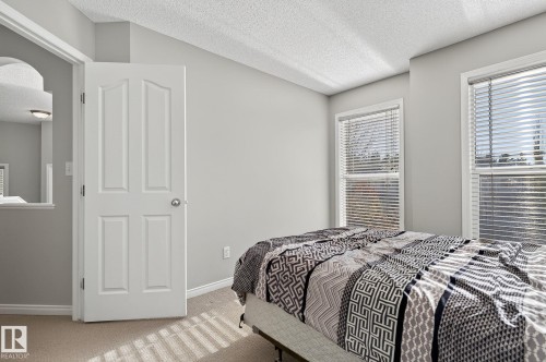1147 Rutherford Close, Edmonton, AB - Indoor Photo Showing Bedroom