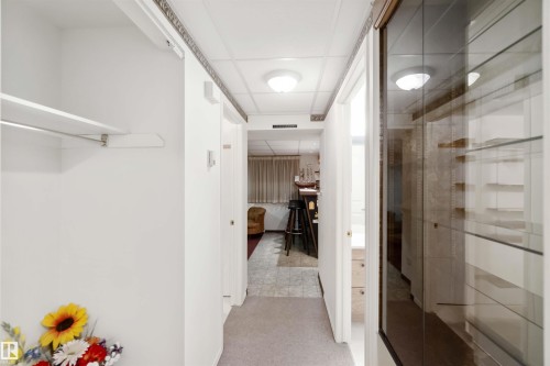 11620 170 Avenue, Edmonton, AB - Indoor