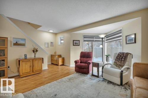25 603 Youville Drive E, Edmonton, AB - Indoor Photo Showing Other Room