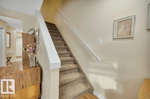 25 603 Youville Drive E, Edmonton, AB - Indoor Photo Showing Other Room