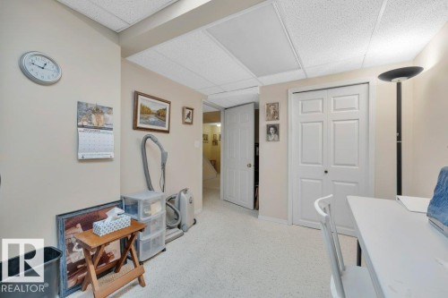 25 603 Youville Drive E, Edmonton, AB - Indoor Photo Showing Other Room