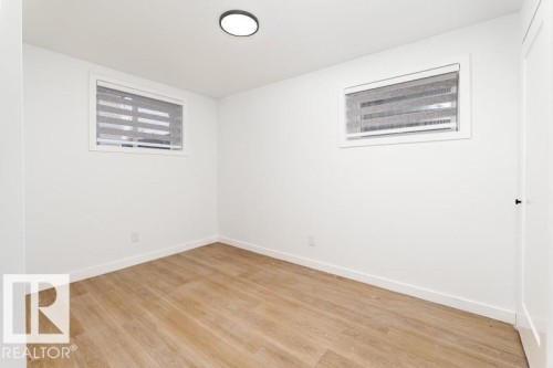 8522/8524 84 Avenue, Edmonton, AB - Indoor Photo Showing Other Room