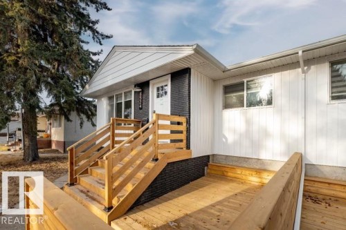 8522/8524 84 Avenue, Edmonton, AB - Outdoor With Exterior