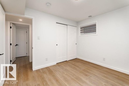 8522/8524 84 Avenue, Edmonton, AB - Indoor Photo Showing Other Room