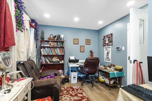 11907 70 Street, Edmonton, AB - Indoor